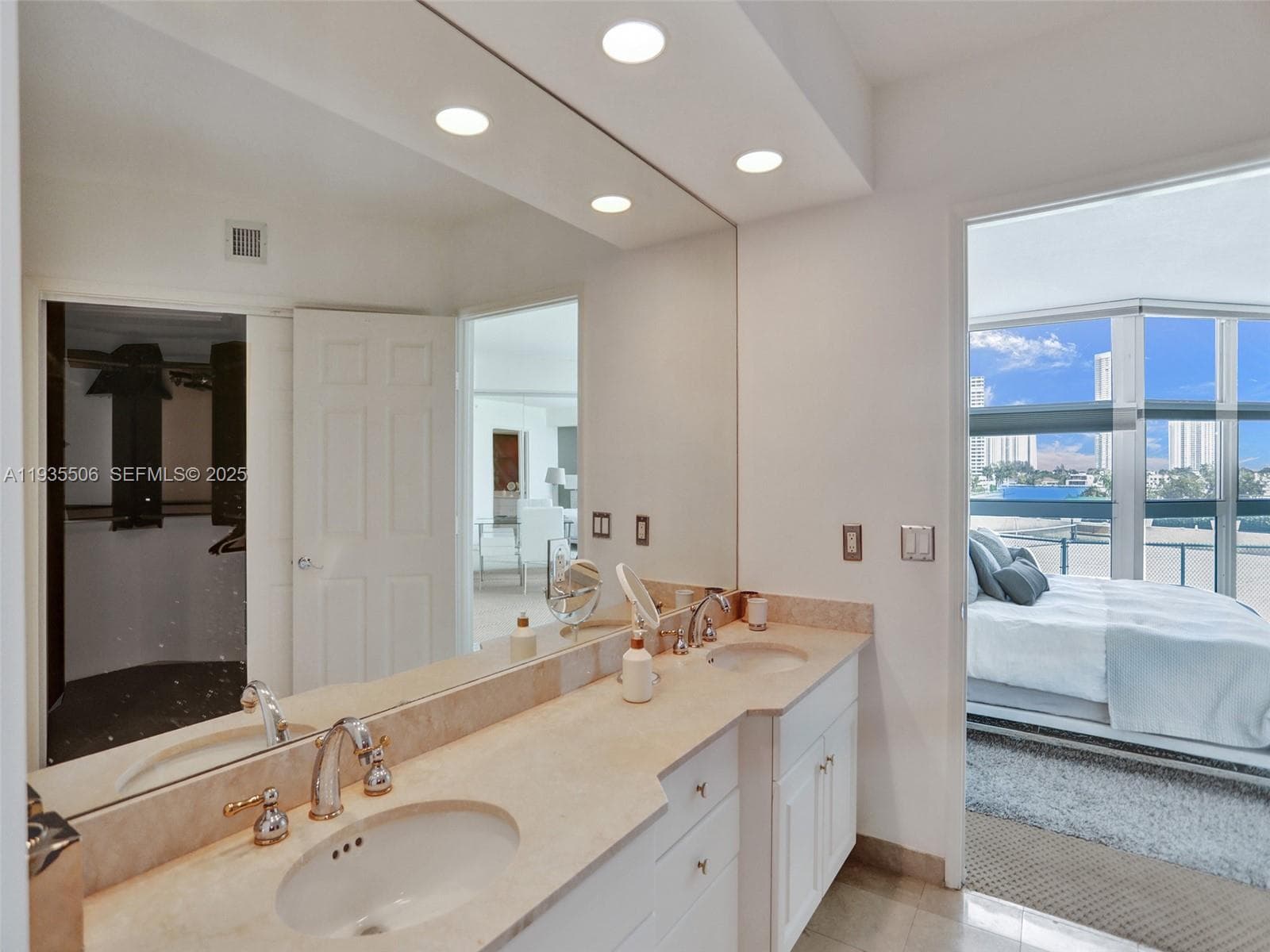 3370 Hidden Bay Dr # 508, Aventura FL 33180 — 31