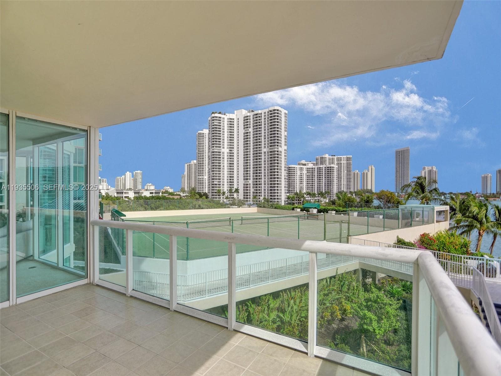 3370 Hidden Bay Dr # 508, Aventura FL 33180 — 21