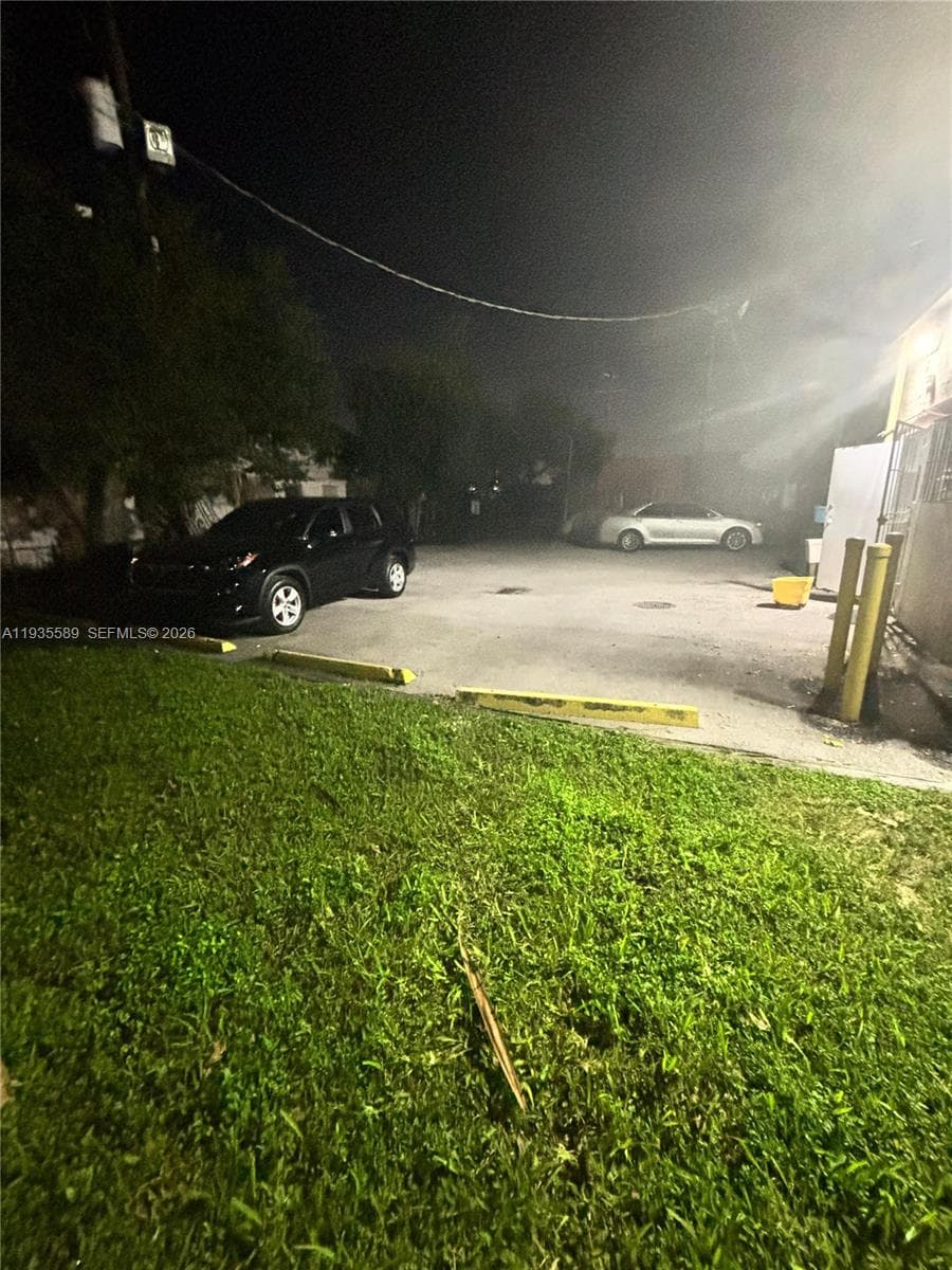 Opa-Locka, FL — 20