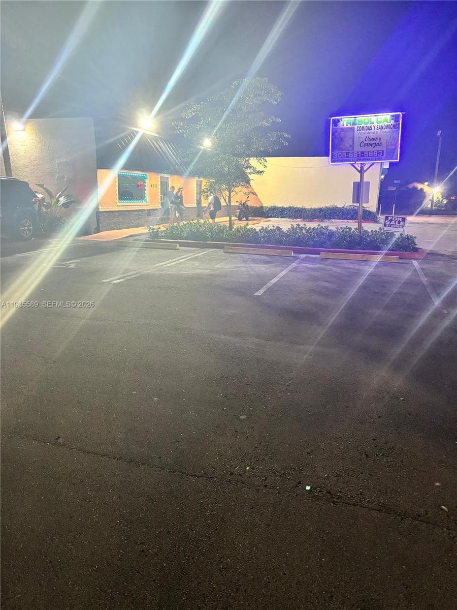 Opa-Locka, FL — 15