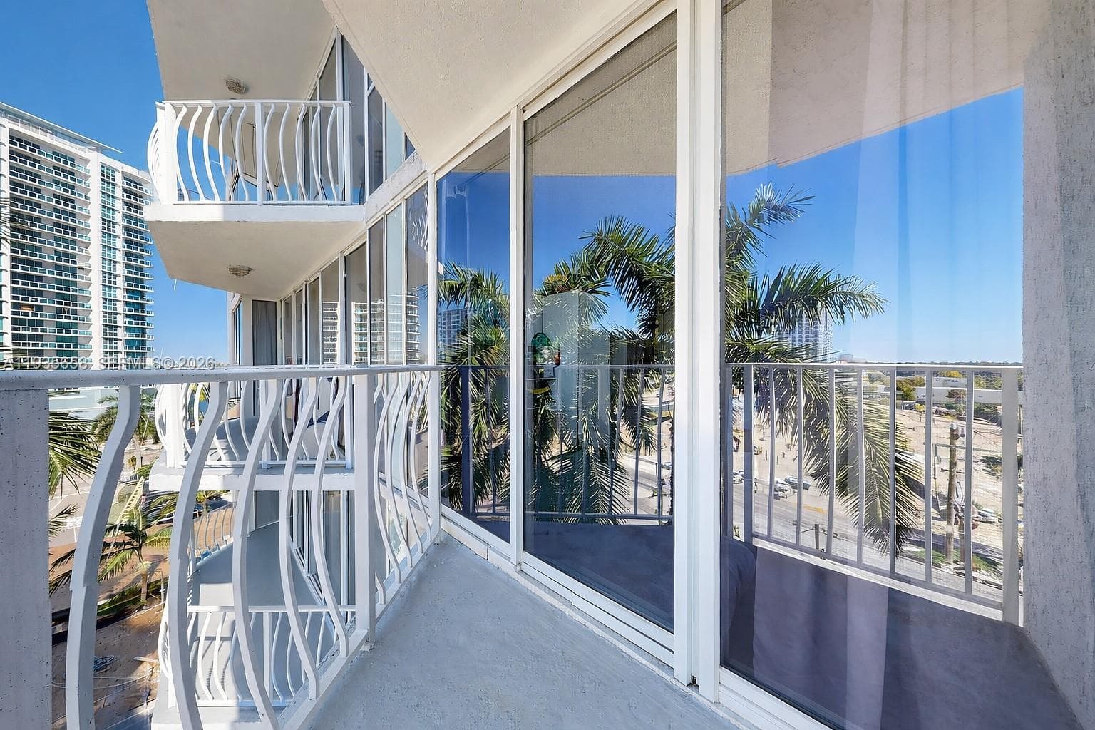 7601 E Treasure Dr # 611, North Bay Village FL 33141 — 53