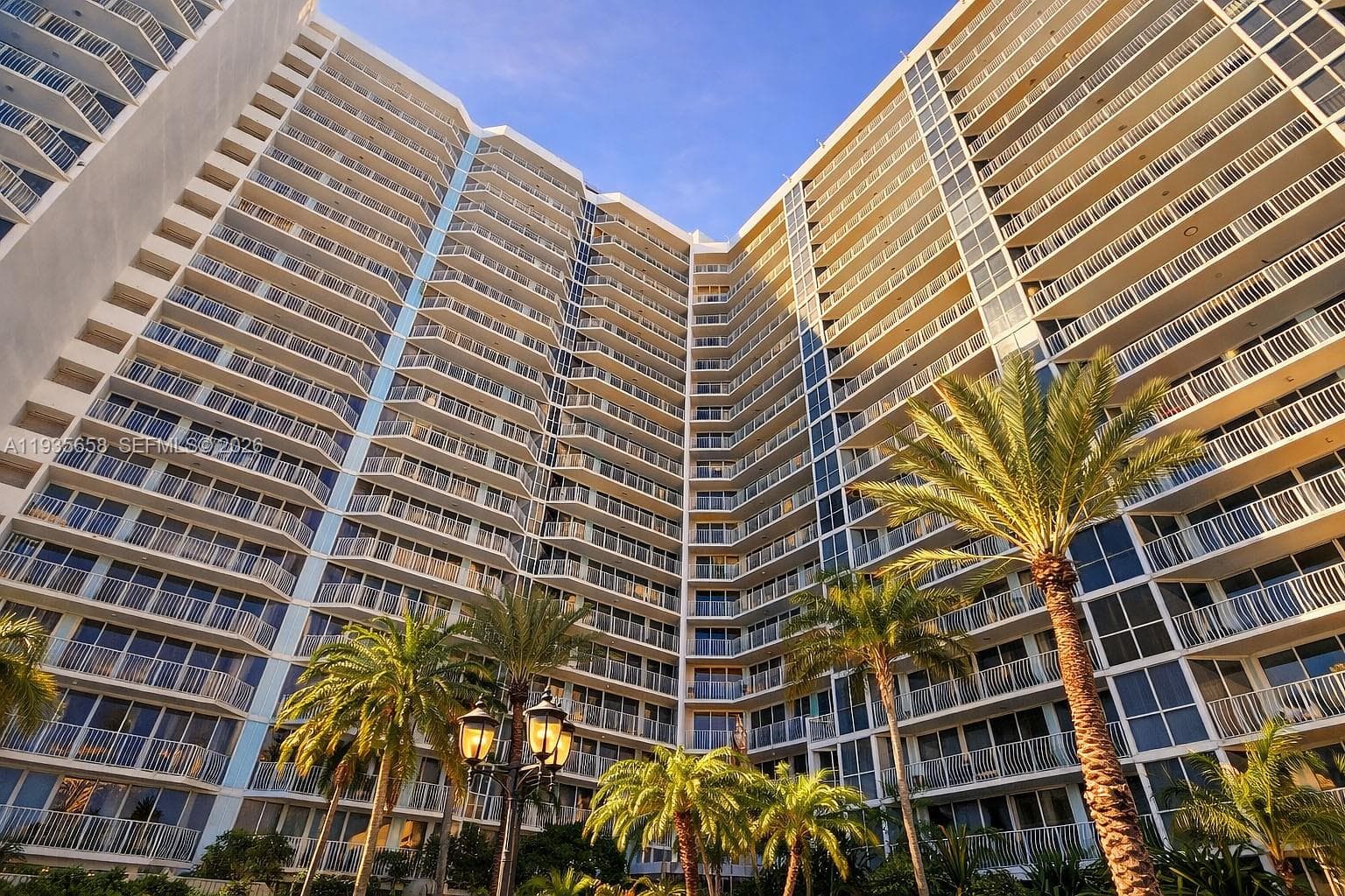 7601 E Treasure Dr # 611, North Bay Village FL 33141 — 15