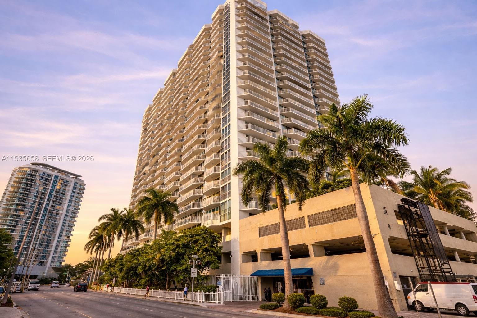 7601 E Treasure Dr # 611, North Bay Village FL 33141 — 11