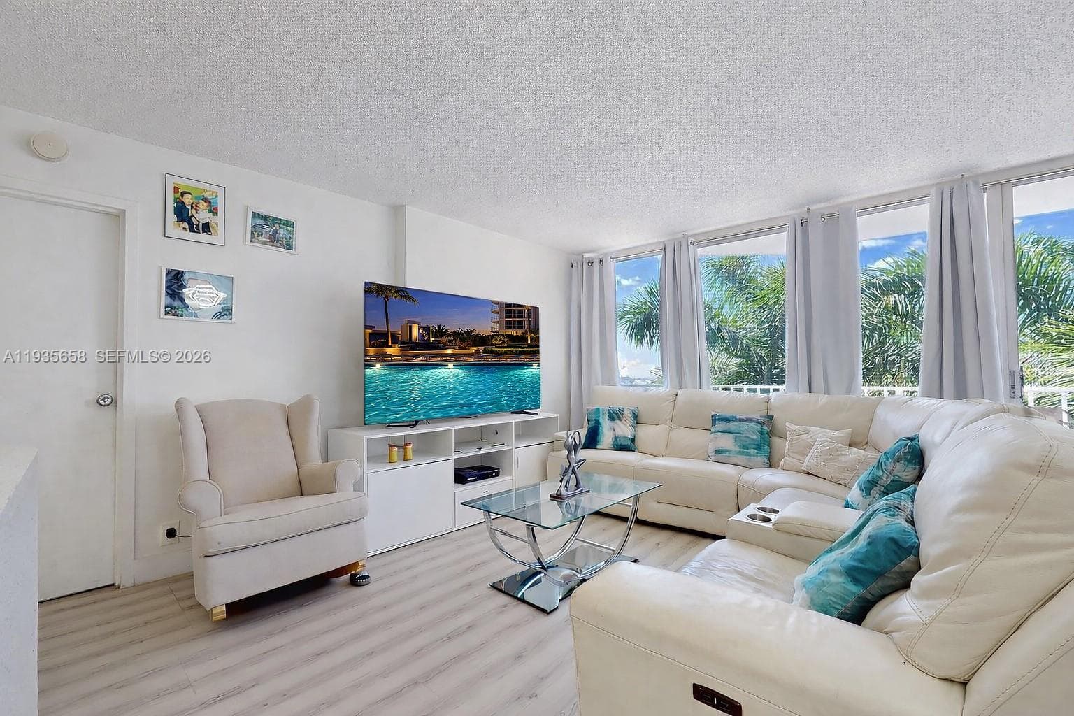 7601 E Treasure Dr # 611, North Bay Village FL 33141 — 35