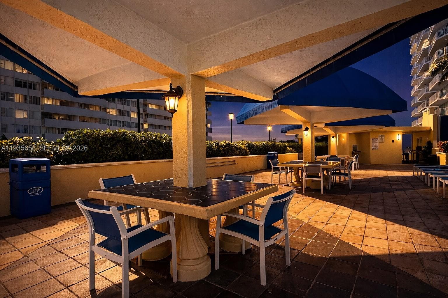 7601 E Treasure Dr # 611, North Bay Village FL 33141 — 70