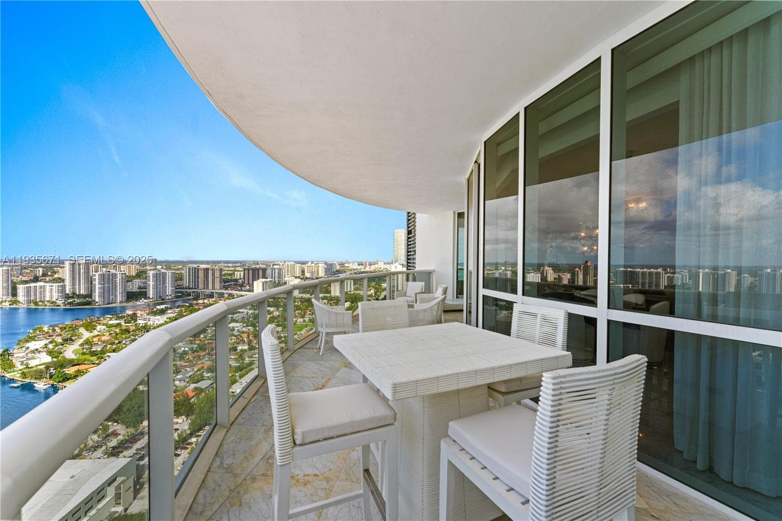 18201 Collins Ave # 5001, Sunny Isles Beach FL 33160 — 27