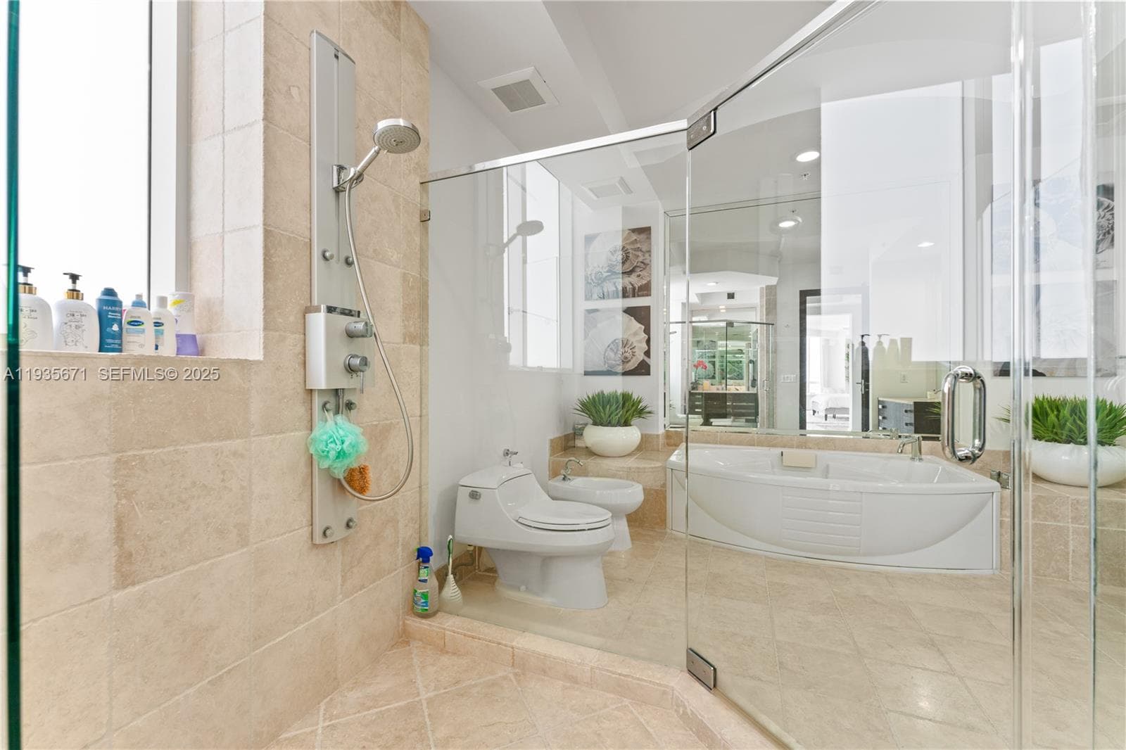 18201 Collins Ave # 5001, Sunny Isles Beach FL 33160 — 17