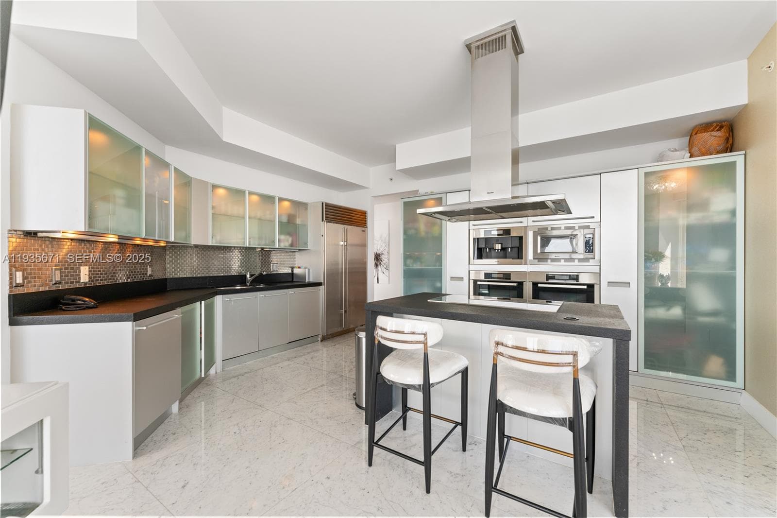 18201 Collins Ave # 5001, Sunny Isles Beach FL 33160 — 12