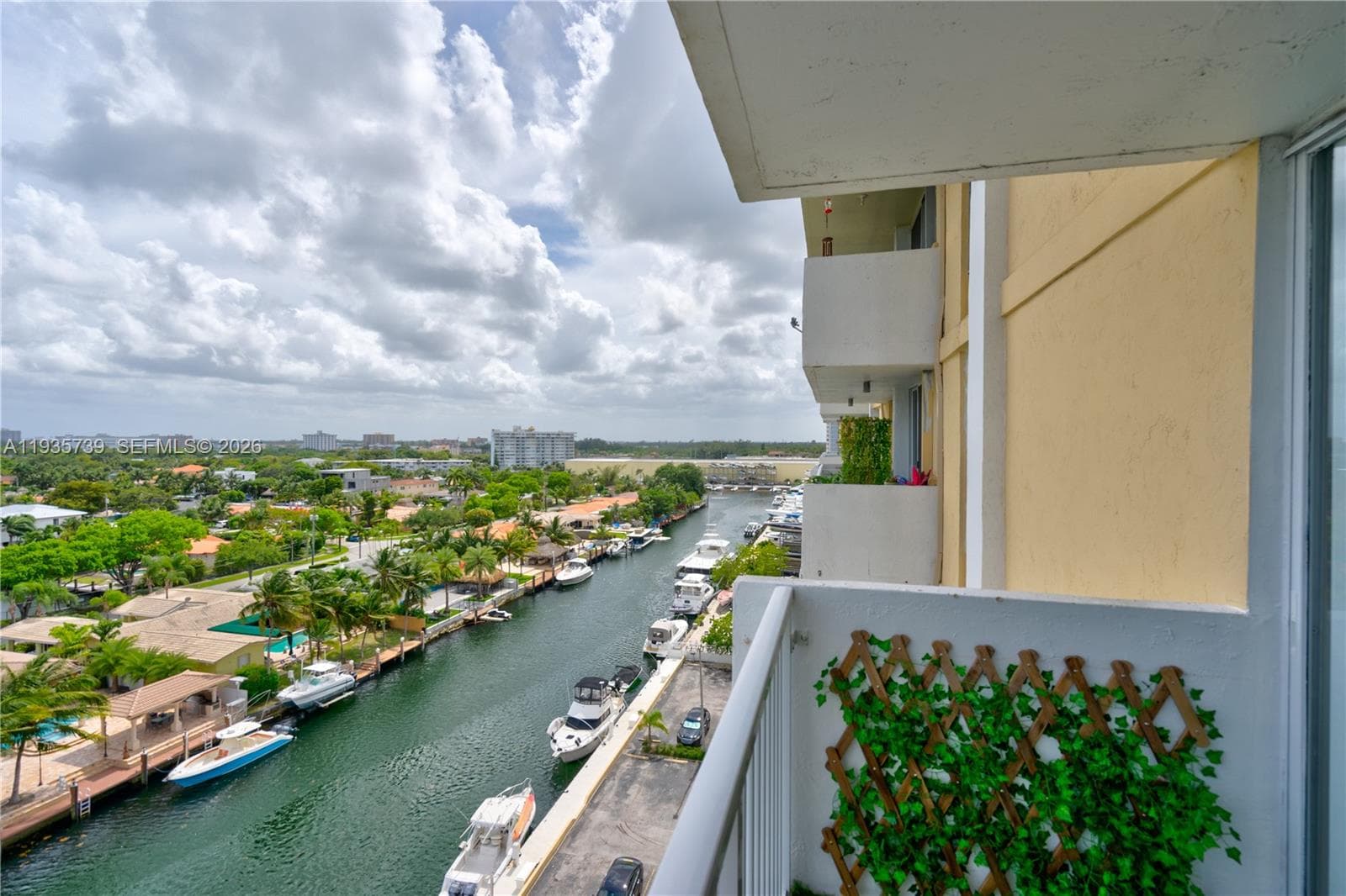 2000 NE 135th St # 908, North Miami FL 33181 — 15