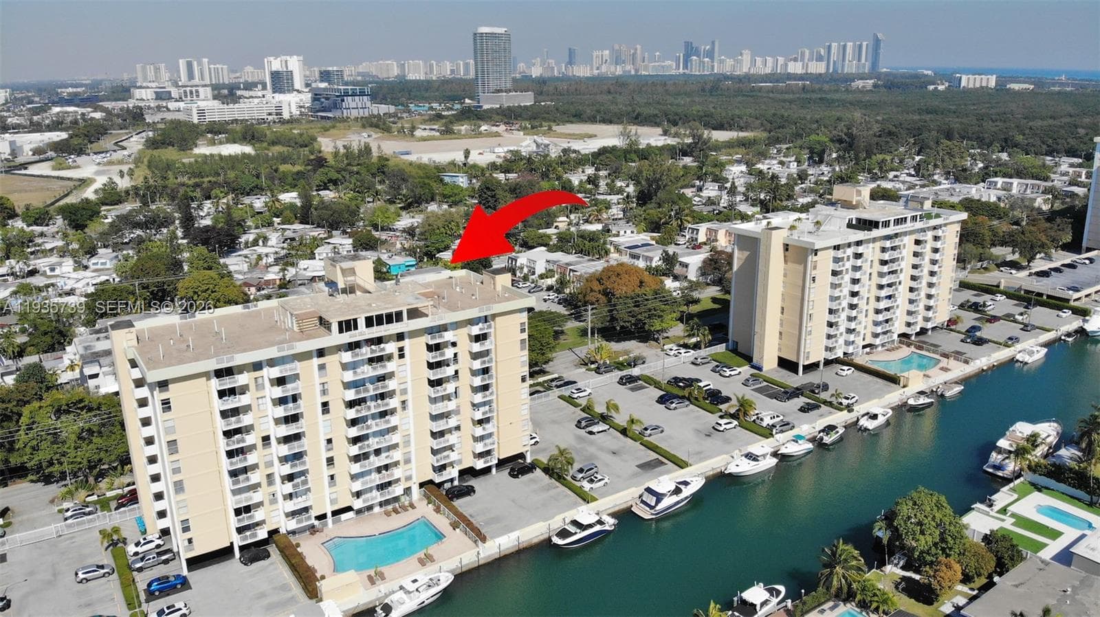 2000 NE 135th St # 908, North Miami FL 33181 — 44