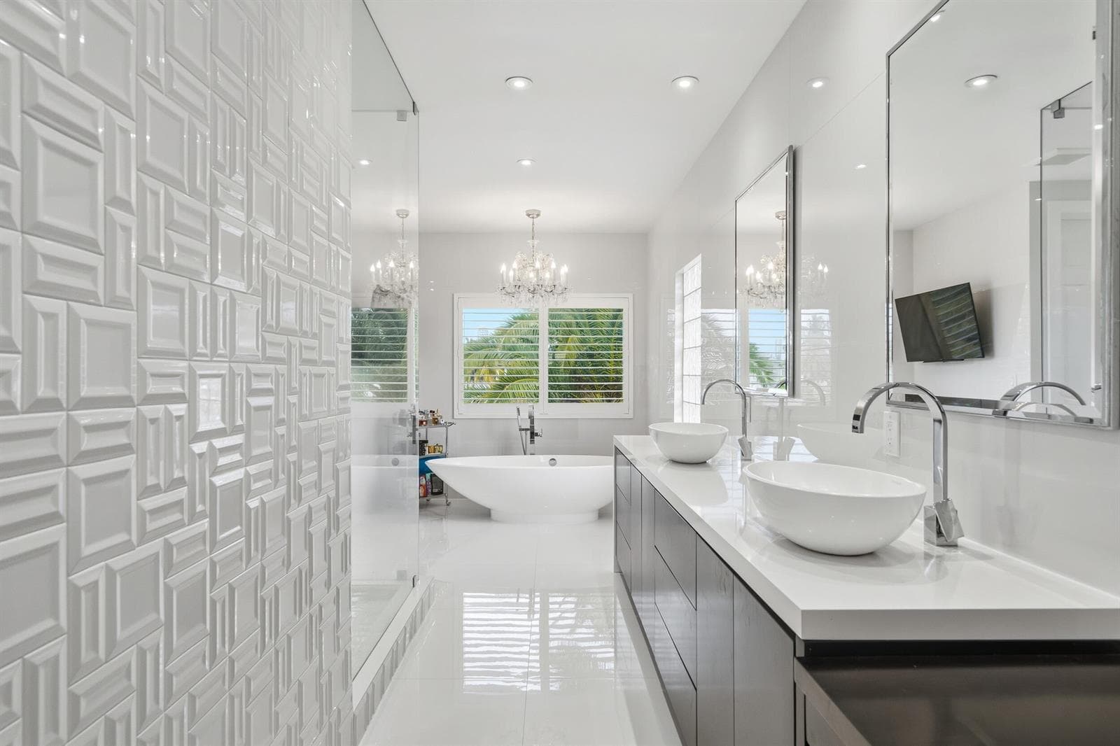 16430 NE 30th Avenue, North Miami Beach FL 33160 — 30