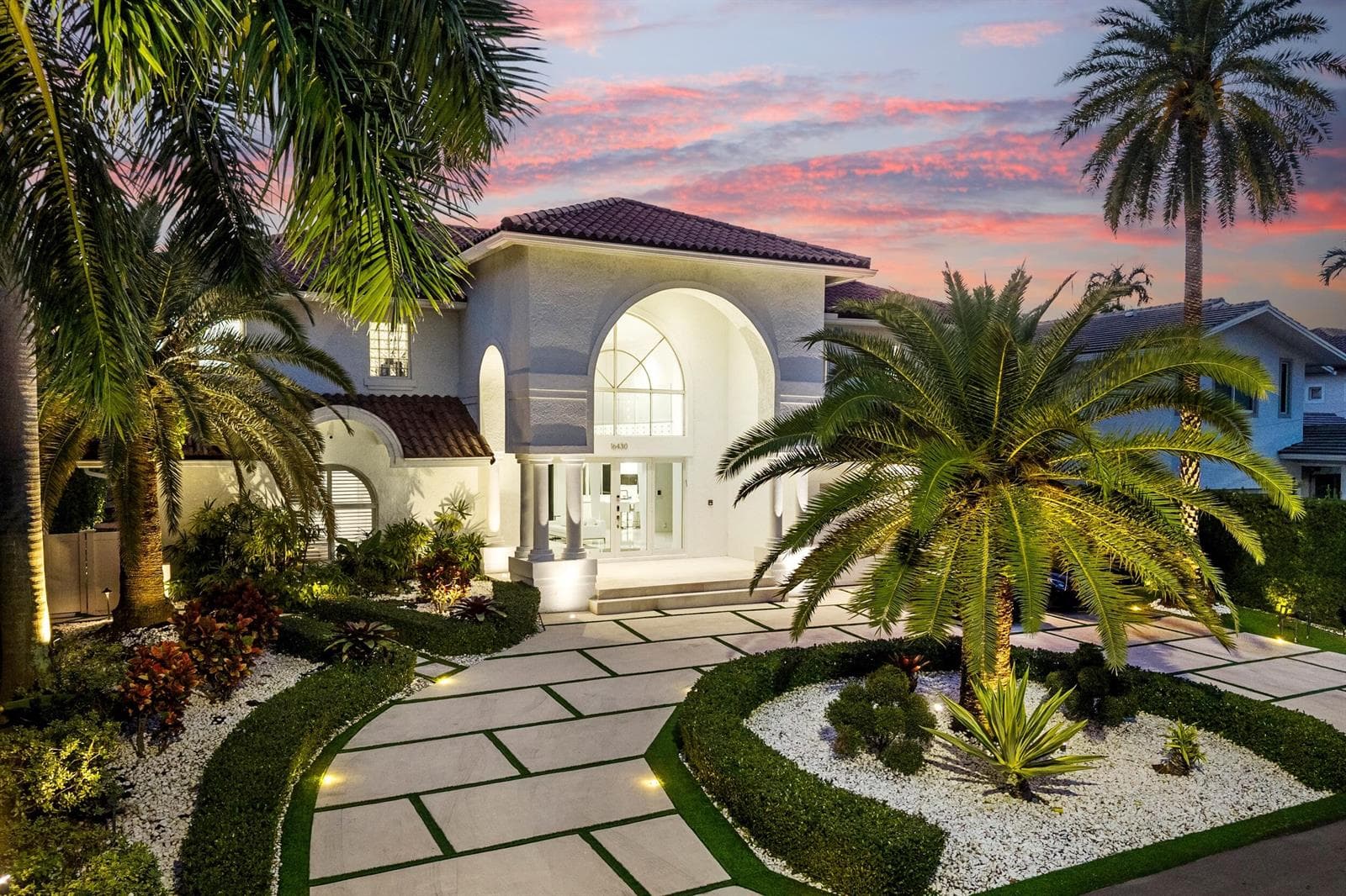 16430 NE 30th Avenue, North Miami Beach FL 33160 — 64