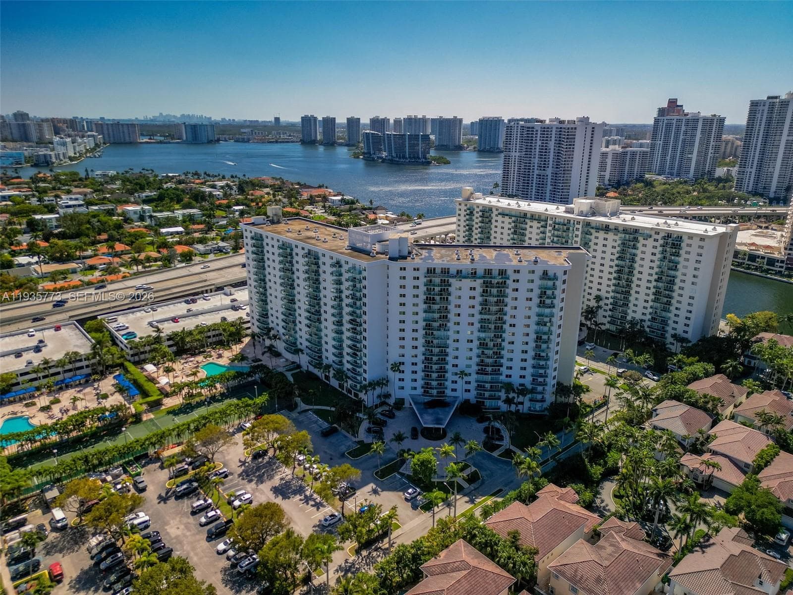 19380 Collins Ave # 826, Sunny Isles Beach FL 33160 — 34