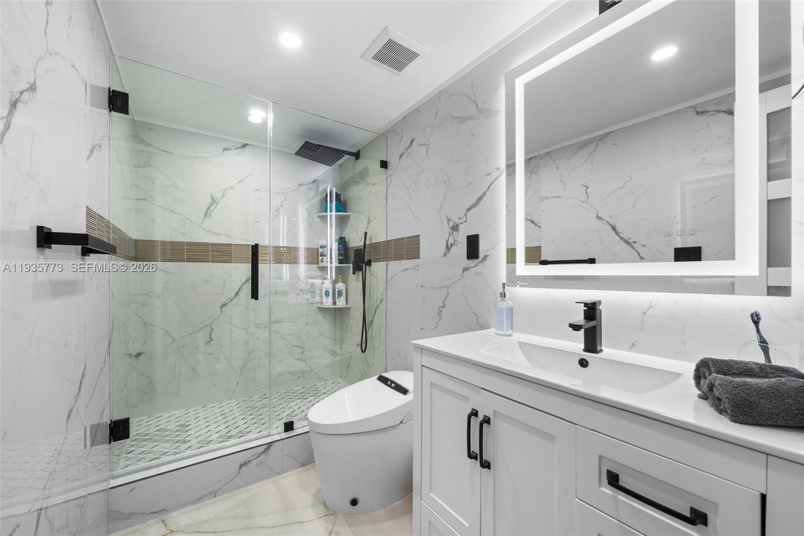 19380 Collins Ave # 826, Sunny Isles Beach FL 33160 — 18