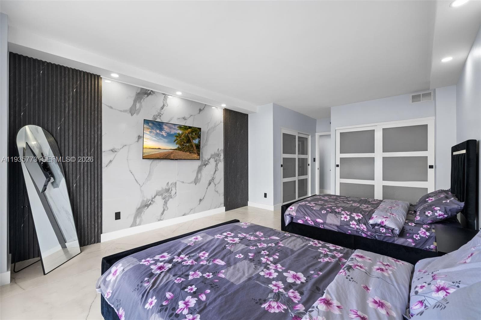 19380 Collins Ave # 826, Sunny Isles Beach FL 33160 — 19