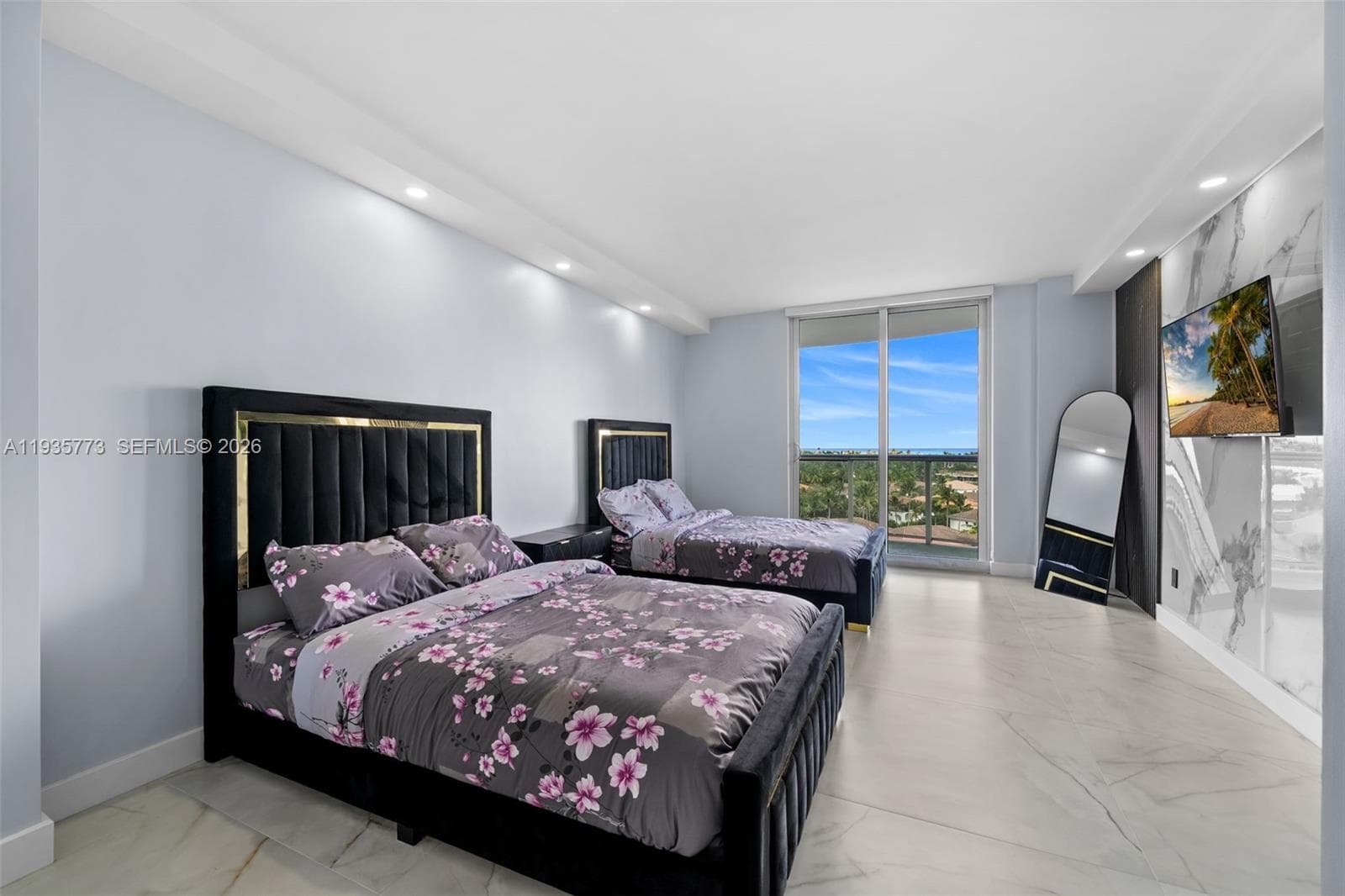 19380 Collins Ave # 826, Sunny Isles Beach FL 33160 — 21