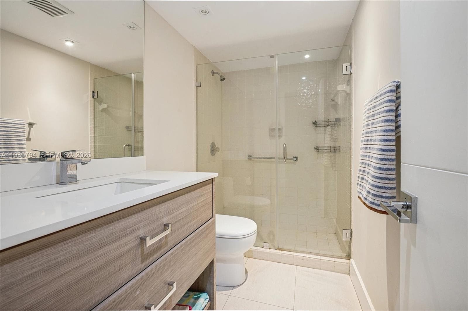4301 Collins Ave # 403, Miami Beach FL 33140 — 10