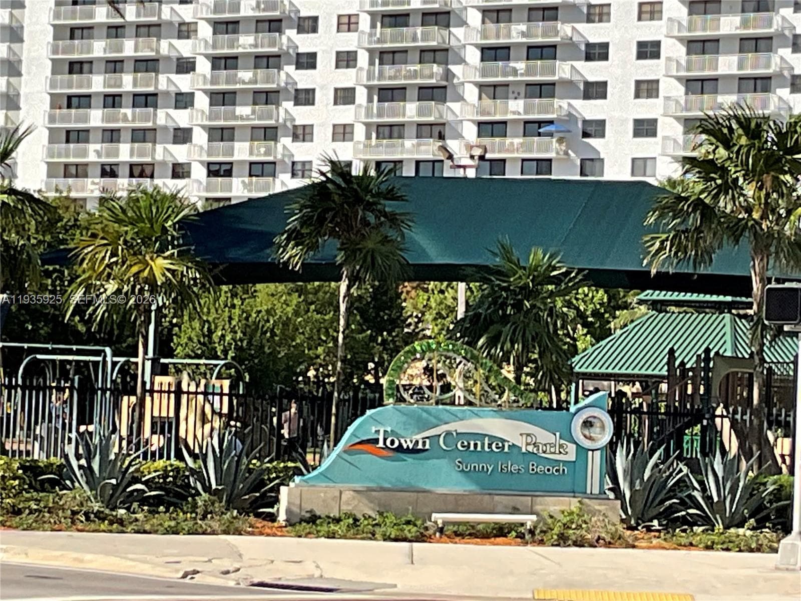 200 172nd St # 520, Sunny Isles Beach FL 33160 — 10