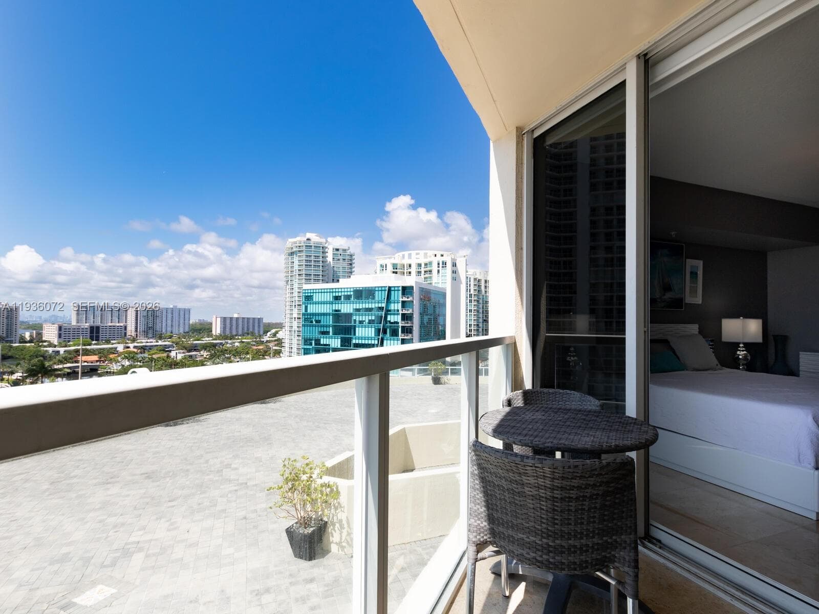 16699 Collins Ave # 1209, Sunny Isles Beach FL 33160 — 33
