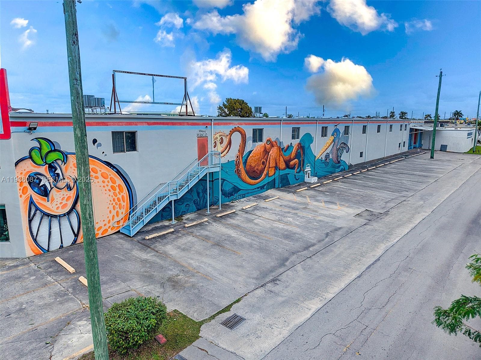 6860 NW 75th St, Medley FL 33166 — 2