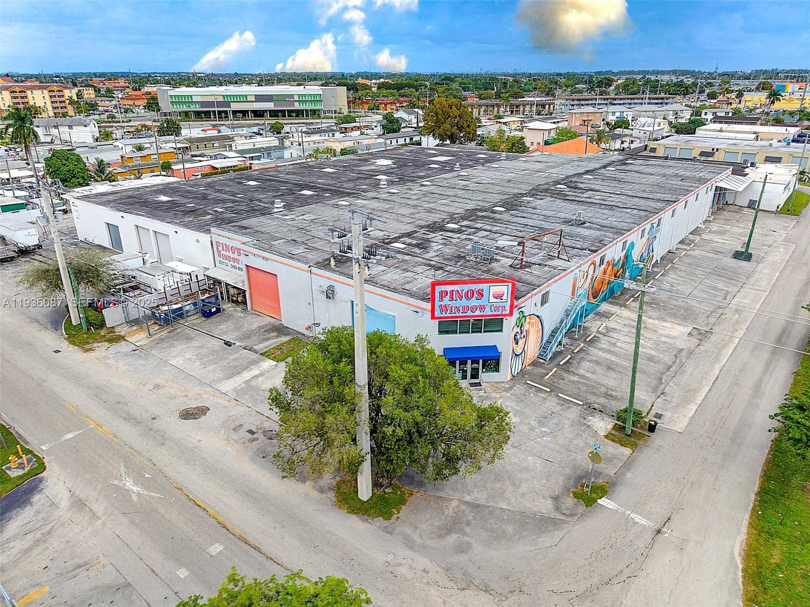 6860 NW 75th St, Medley FL 33166 — 6