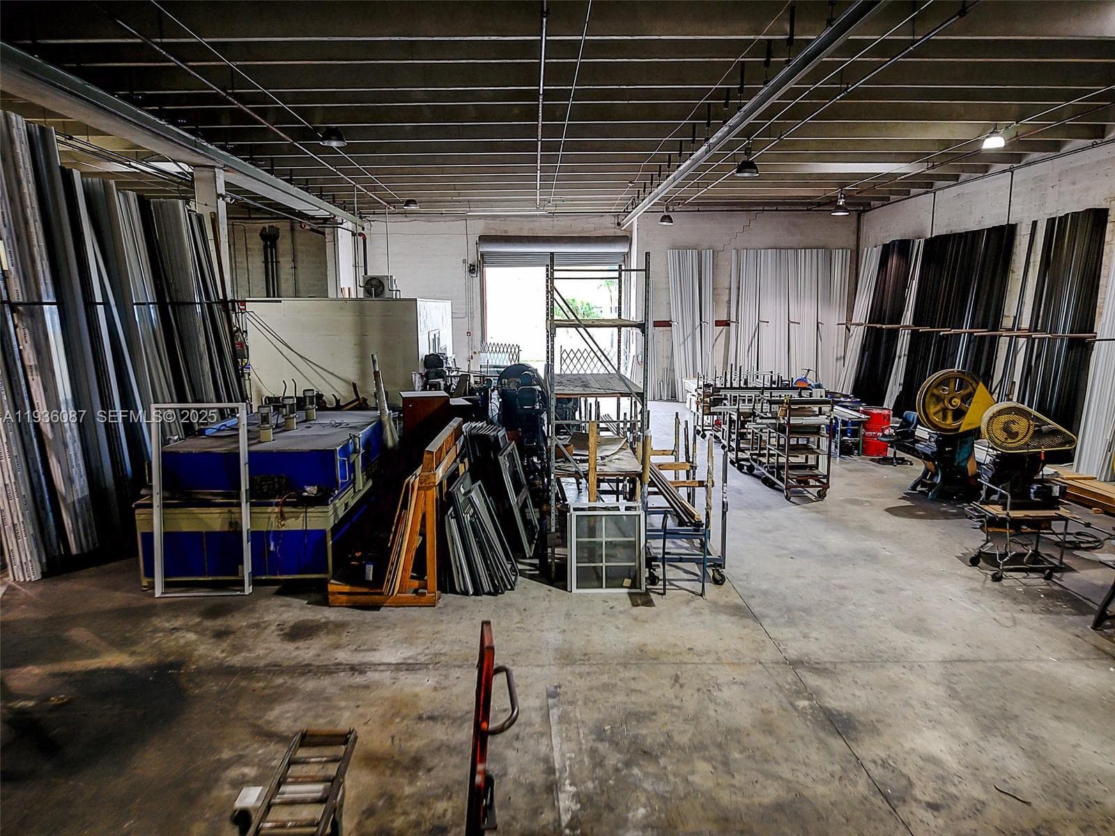 6860 NW 75th St, Medley FL 33166 — 19