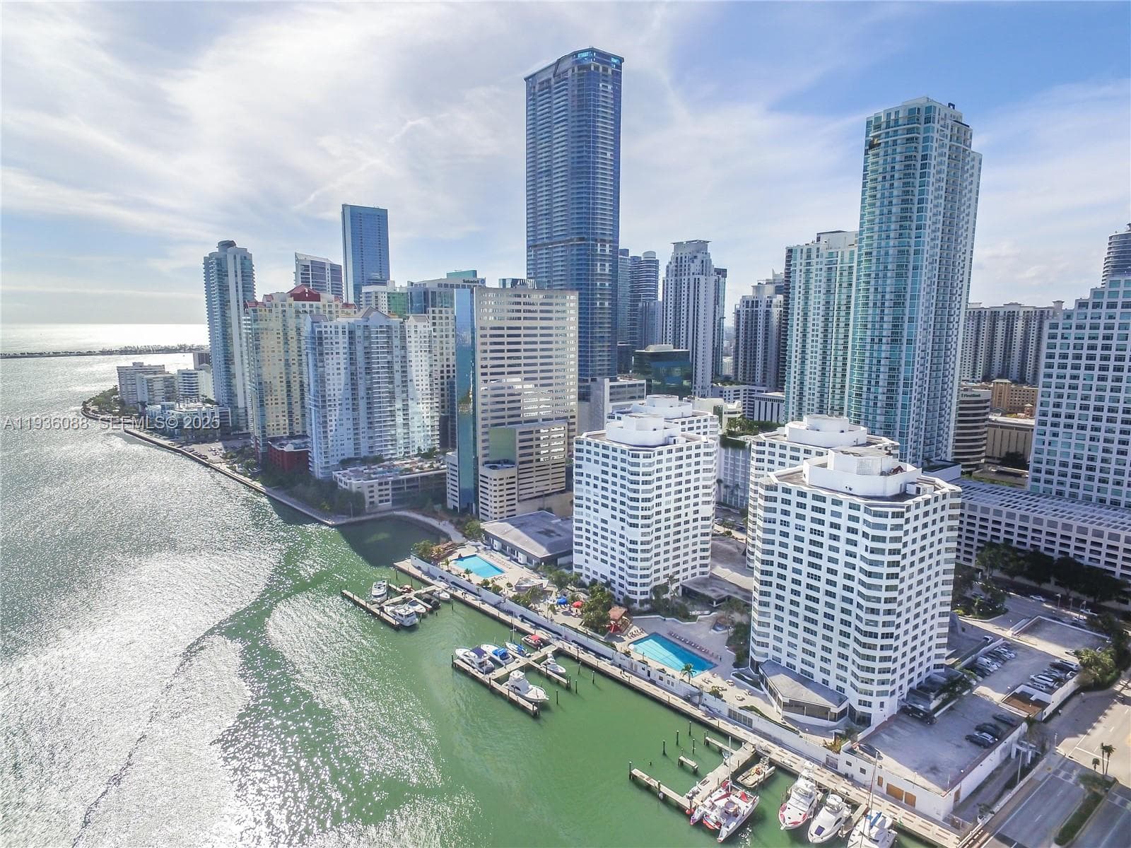 825 Brickell Bay Dr, Miami FL 33131 — 3