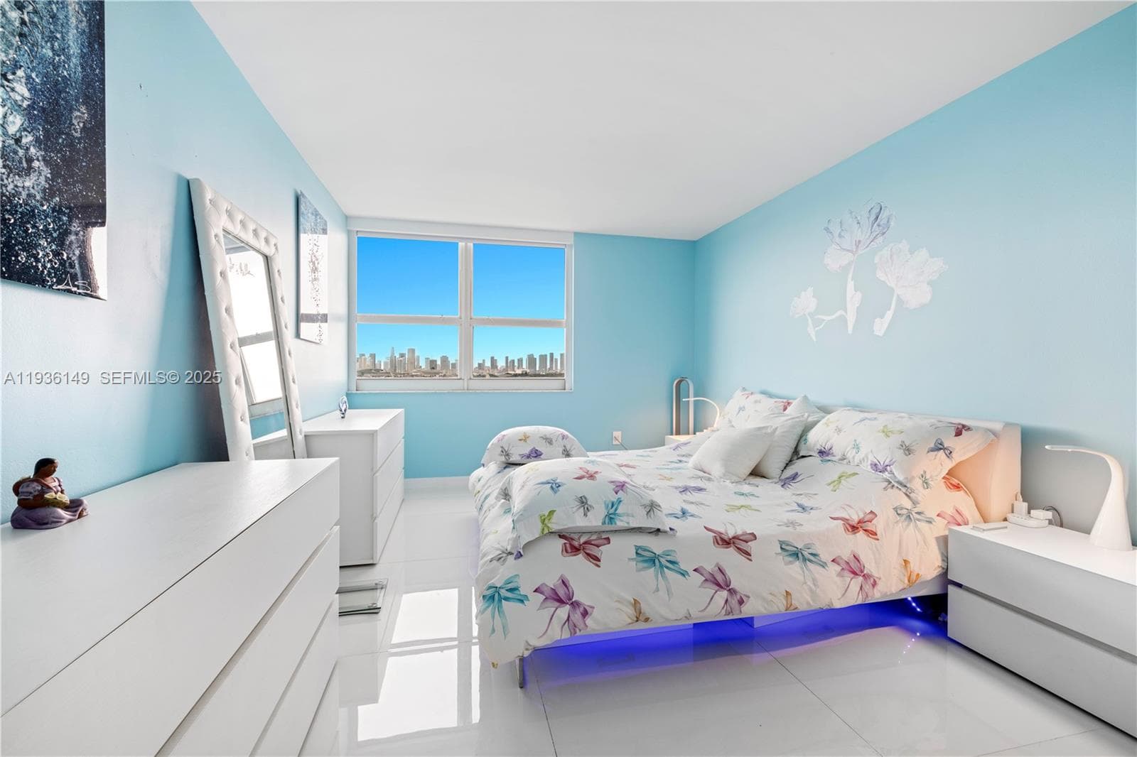 650 West Ave # 1211, Miami Beach FL 33139 — 9