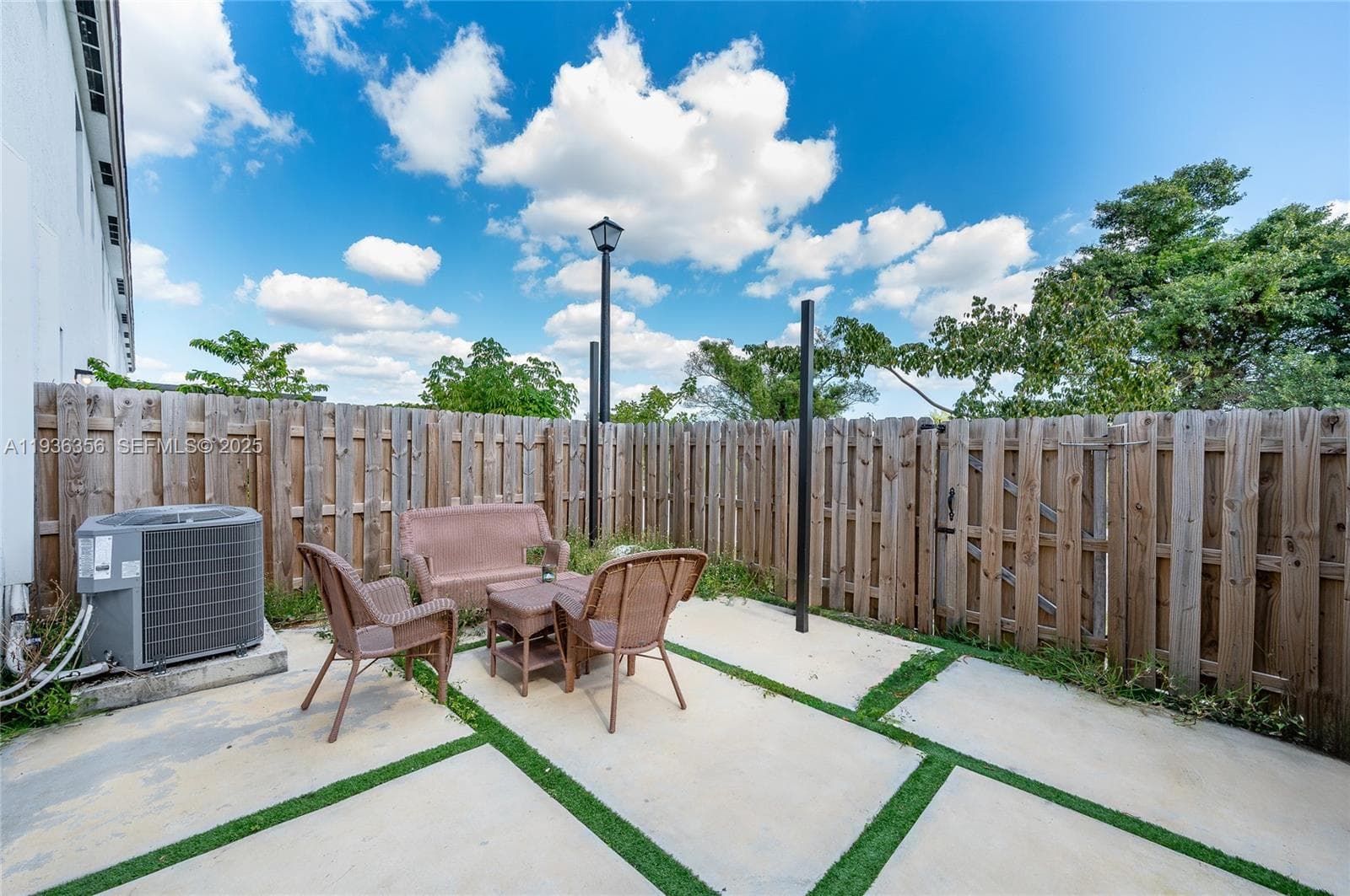 23061 SW 128th Pl, Miami FL 33170 — 23