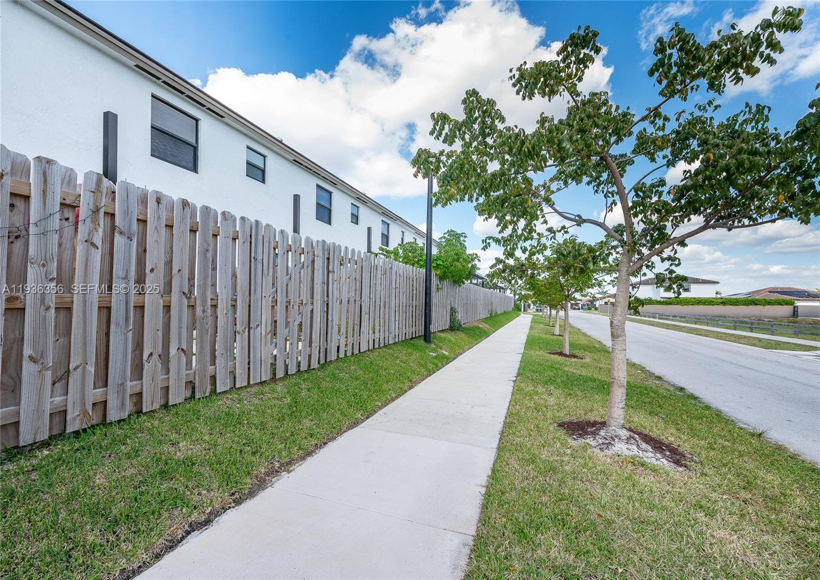 23061 SW 128th Pl, Miami FL 33170 — 27