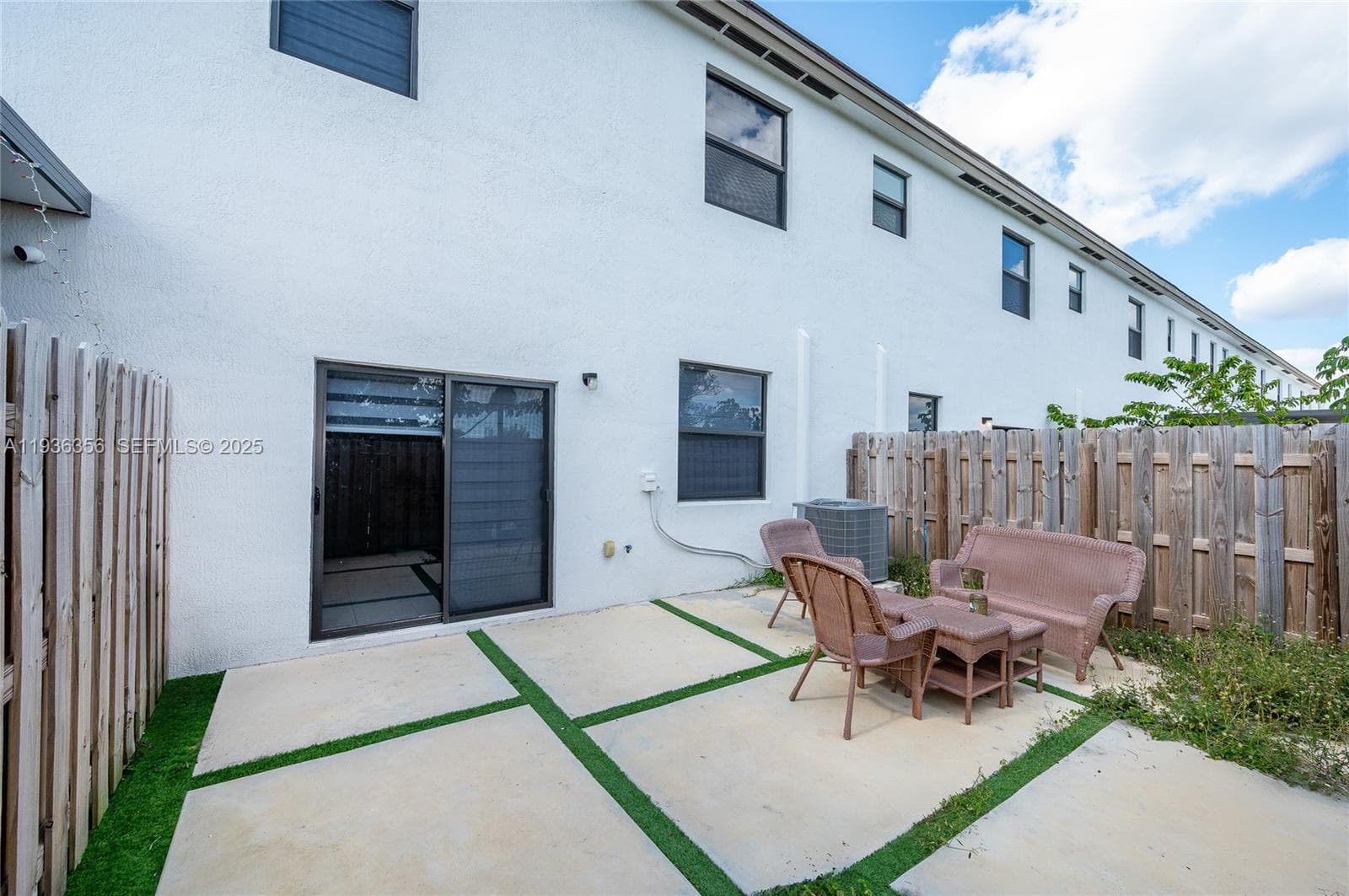 23061 SW 128th Pl, Miami FL 33170 — 24