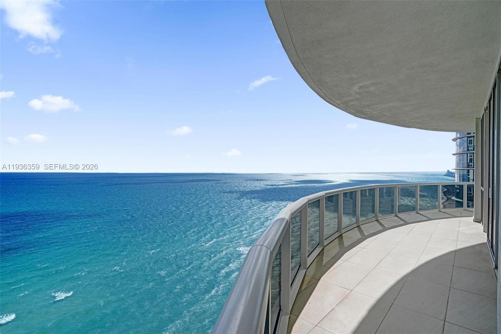 15811 Collins Ave # 2201, Sunny Isles Beach FL 33160 — 17