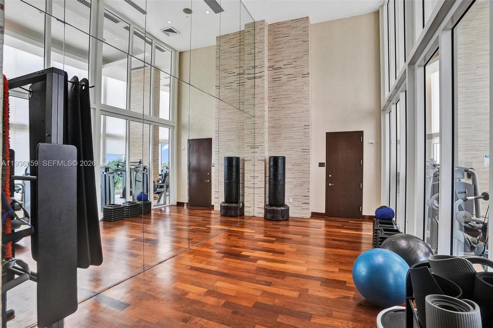 15811 Collins Ave # 2201, Sunny Isles Beach FL 33160 — 47