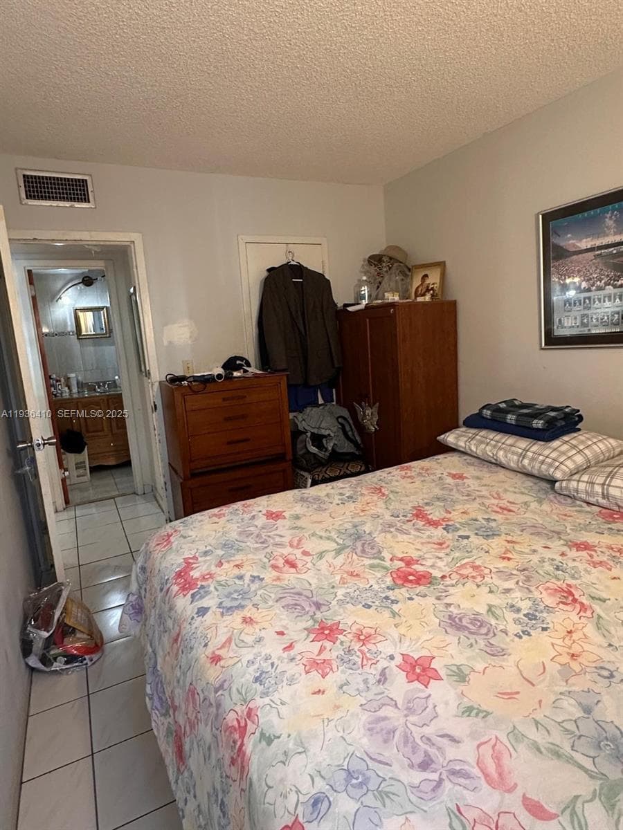 17560 Atlantic Blvd # 109, Sunny Isles Beach FL 33160 — 17