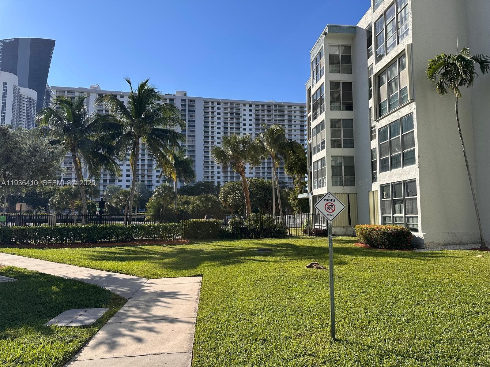 17560 Atlantic Blvd # 109, Sunny Isles Beach FL 33160 — 5