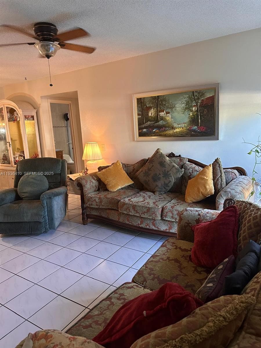 17560 Atlantic Blvd # 109, Sunny Isles Beach FL 33160 — 9