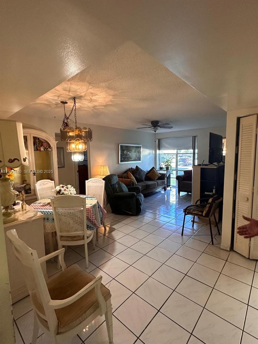 17560 Atlantic Blvd # 109, Sunny Isles Beach FL 33160 — 30