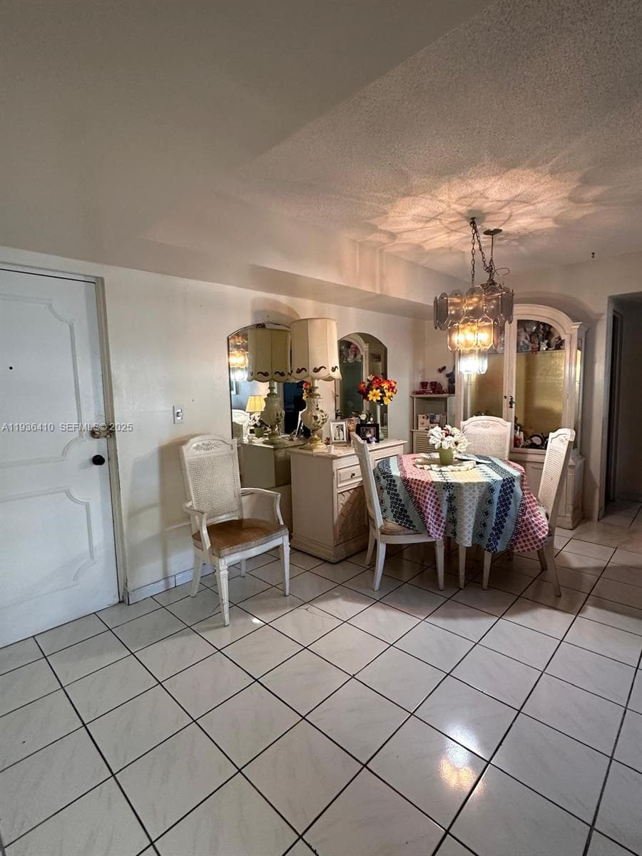 17560 Atlantic Blvd # 109, Sunny Isles Beach FL 33160 — 11