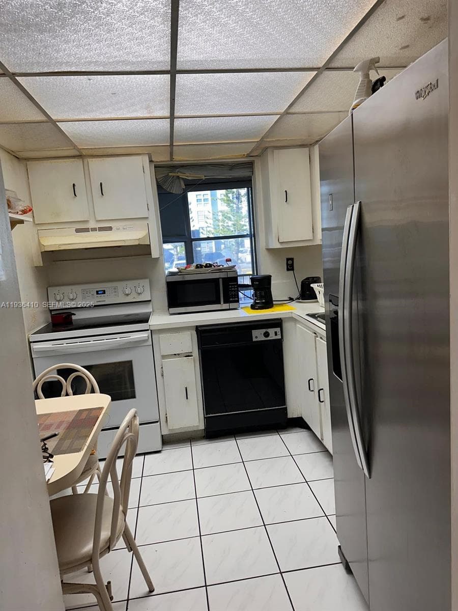 17560 Atlantic Blvd # 109, Sunny Isles Beach FL 33160 — 29