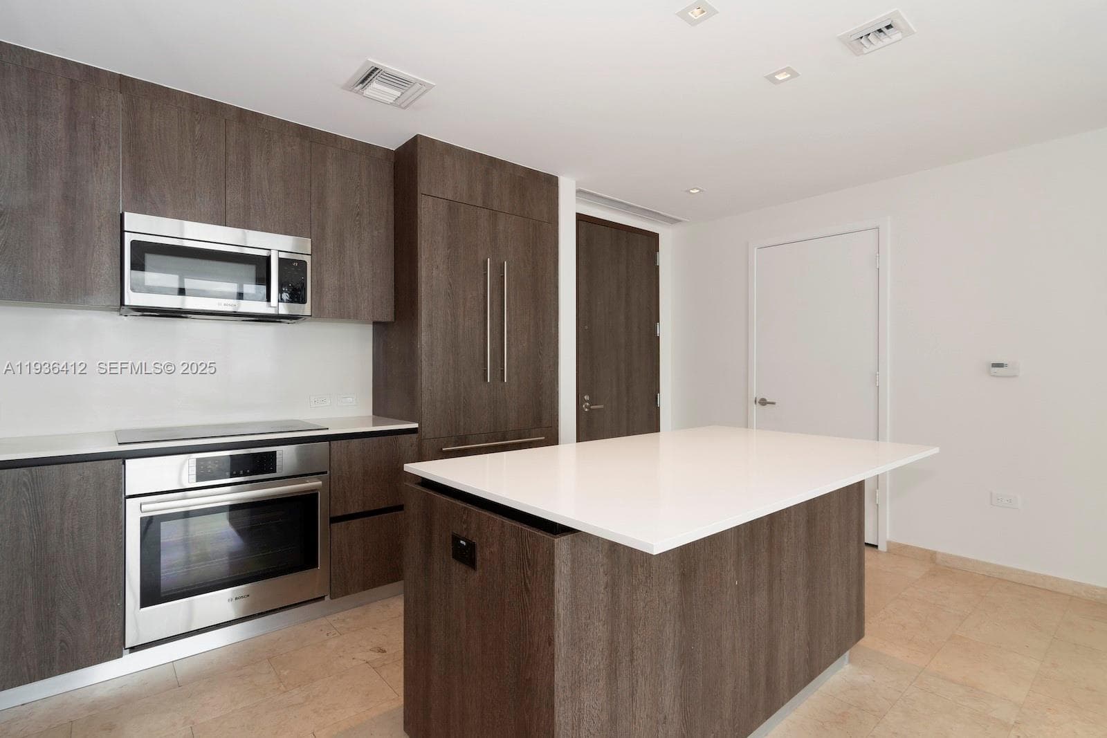 68 SE 6th St # 2010, Miami FL 33131 — 13