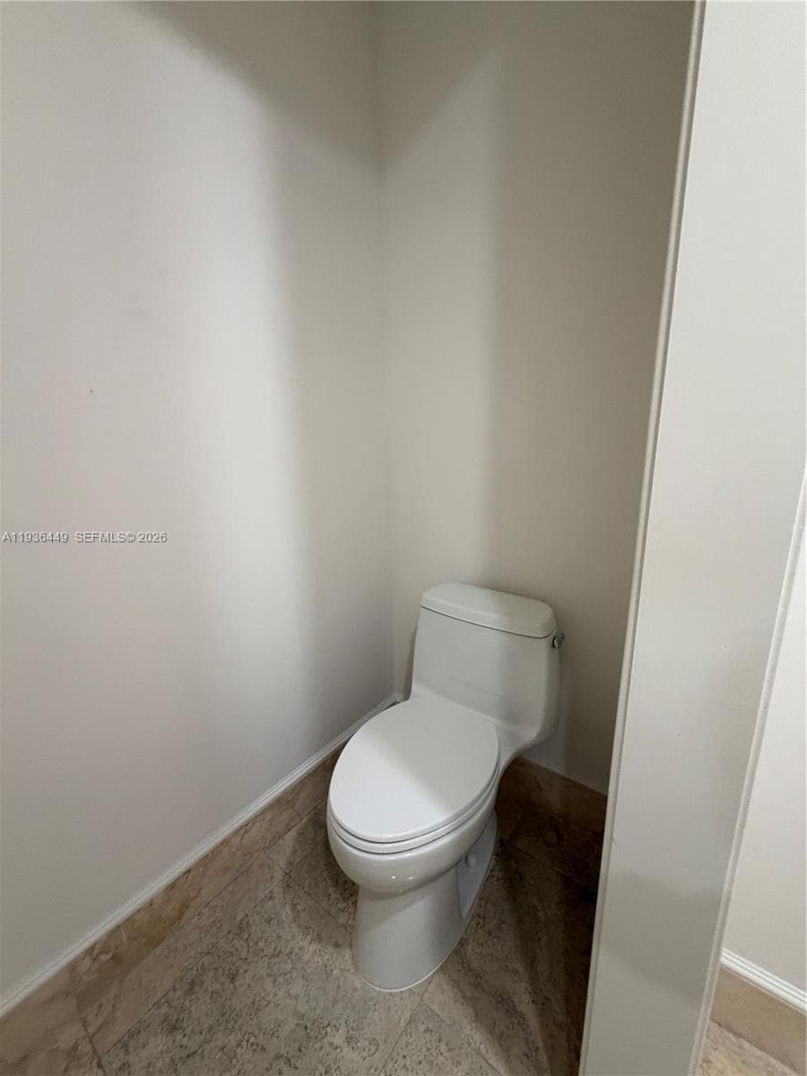 673 Destacada Ave, Coral Gables FL 33156 — 43