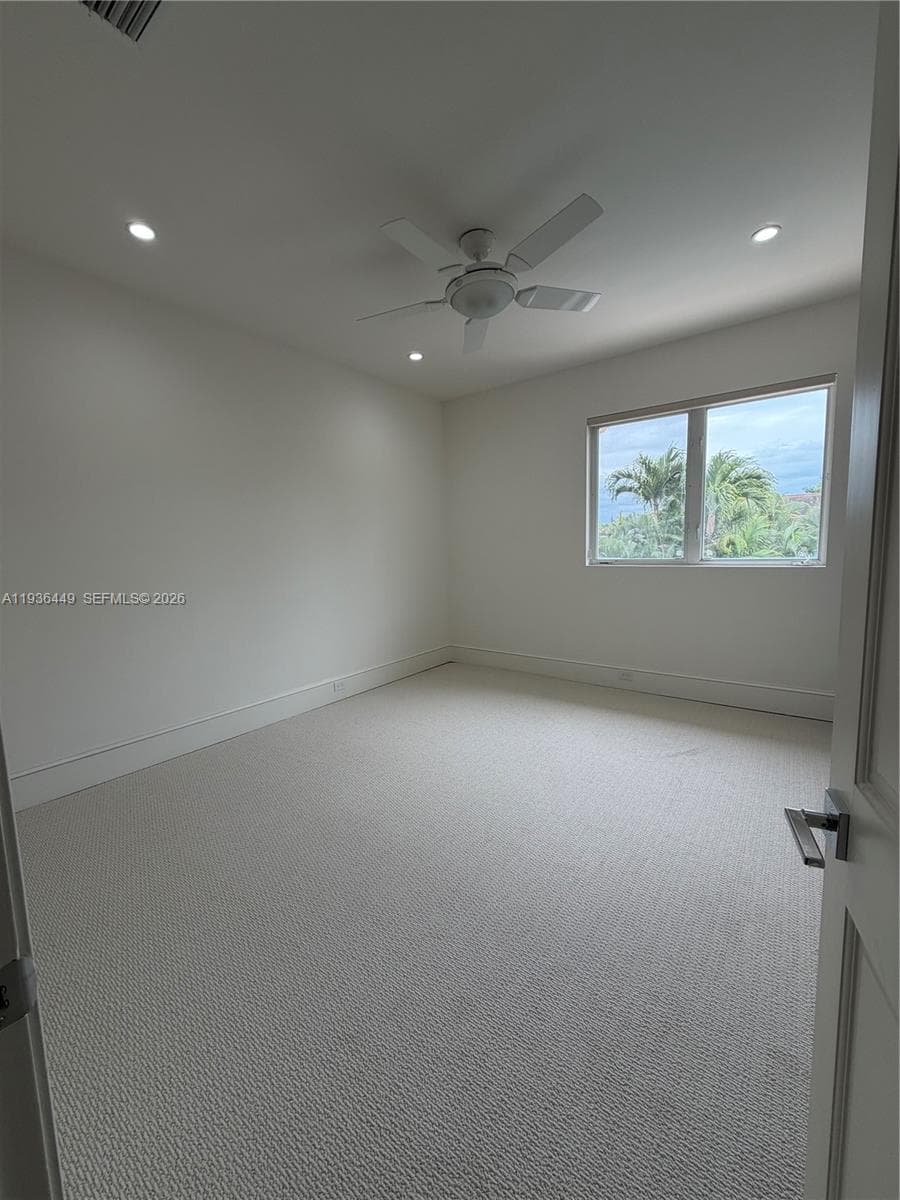 673 Destacada Ave, Coral Gables FL 33156 — 77