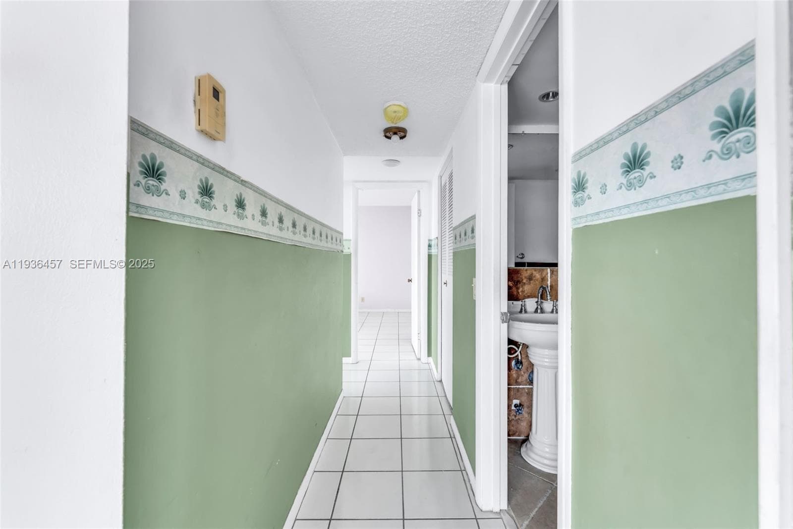 2025 NE 164th St # 809, North Miami Beach FL 33162 — 9