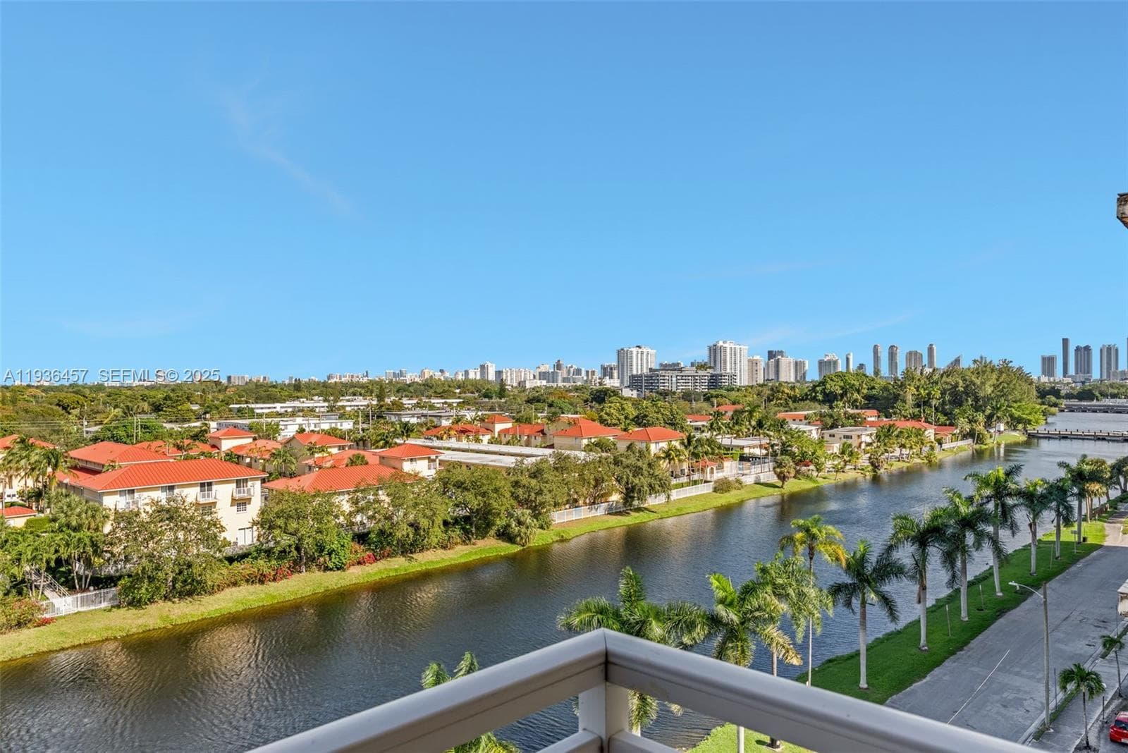 2025 NE 164th St # 809, North Miami Beach FL 33162 — 19