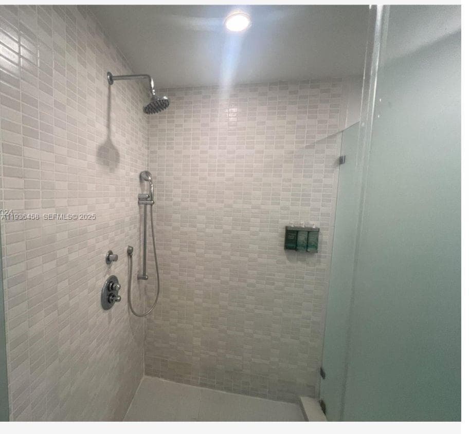 5300 NW 87th Ave # 601, Doral FL 33178 — 3