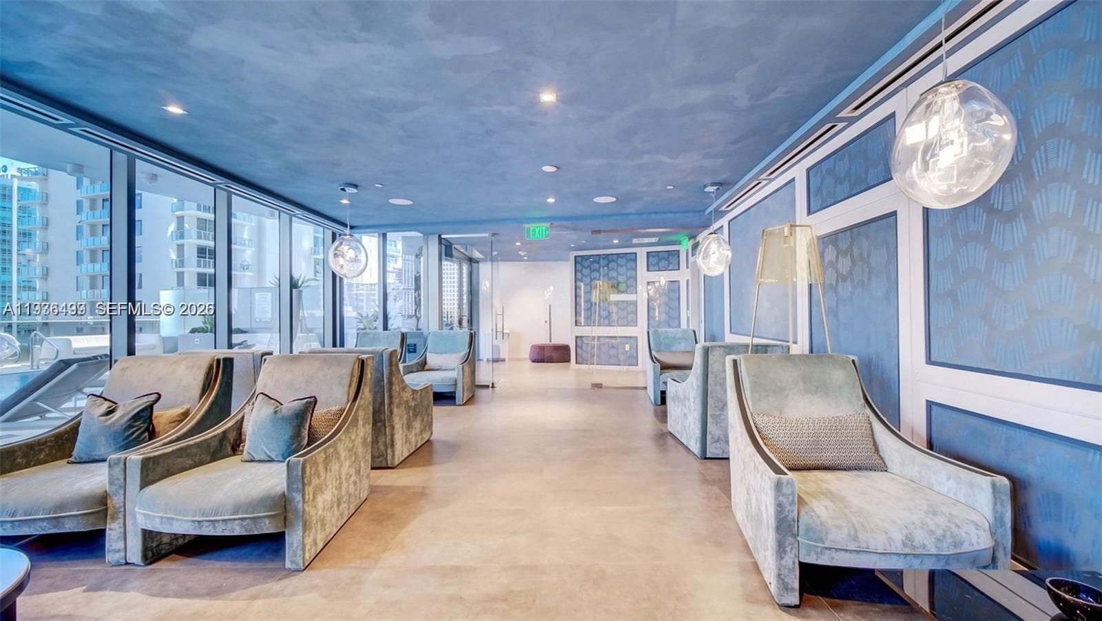 1000 Brickell Plz # 3902, Miami FL 33131 — 47
