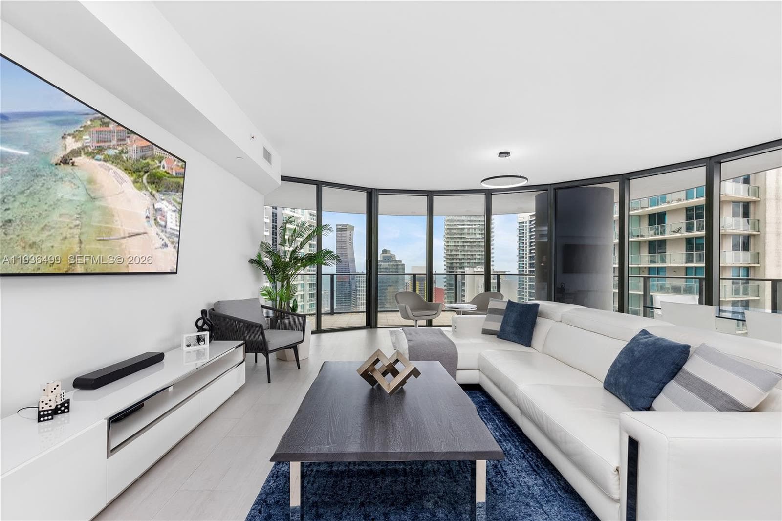1000 Brickell Plz # 3902, Miami FL 33131 — 1