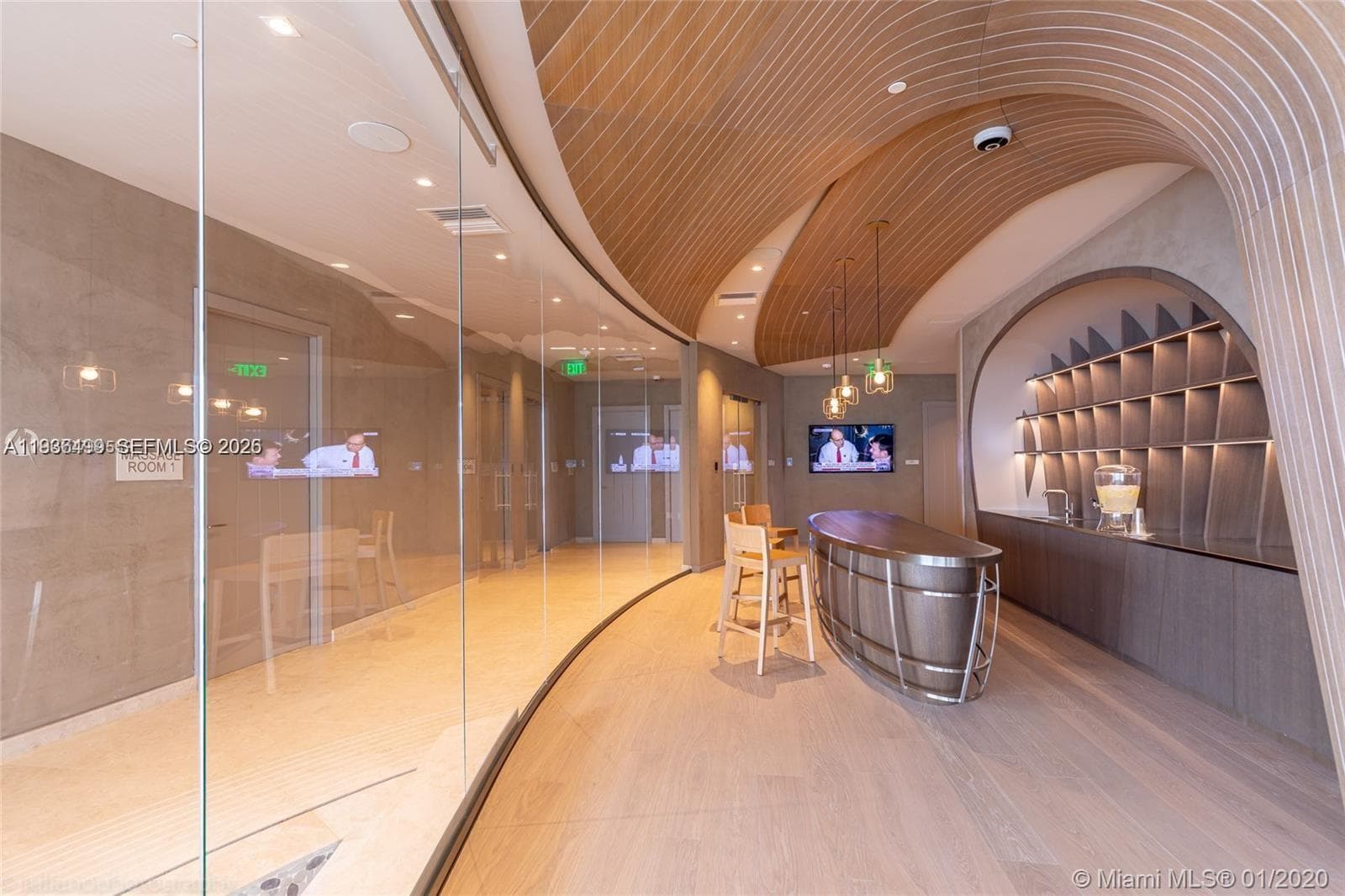 1000 Brickell Plz # 3902, Miami FL 33131 — 45