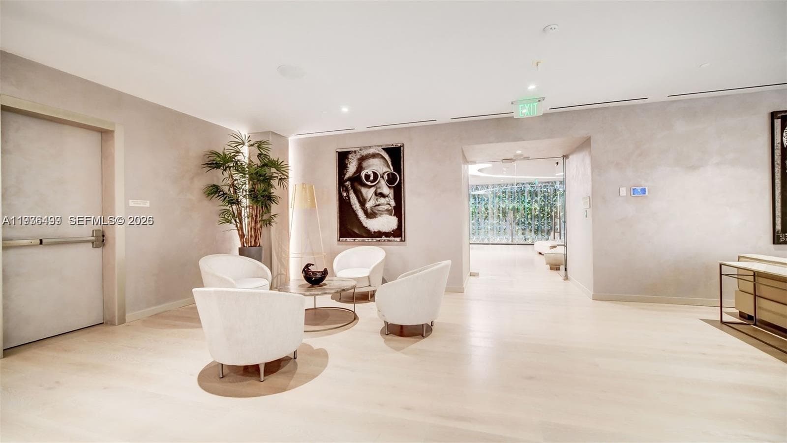 1000 Brickell Plz # 3902, Miami FL 33131 — 50