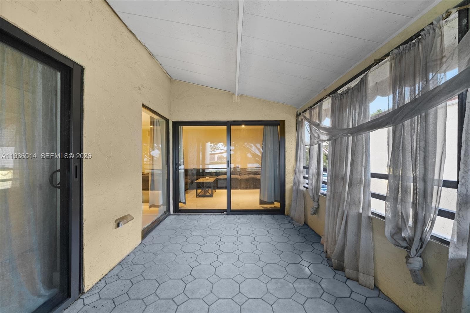 20310 NE 3rd Ct # 2, Miami FL 33179 — 21